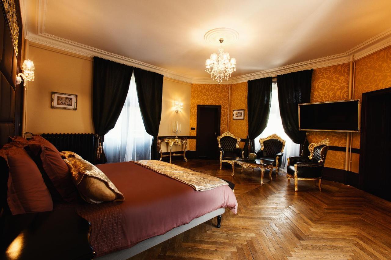 Chambres D'Hotes De Grand Standing A 20Mn Du Zoo De La Fleche Et 40Mn Du Circuit Du Mans La Chapelle-aux-Choux Екстериор снимка
